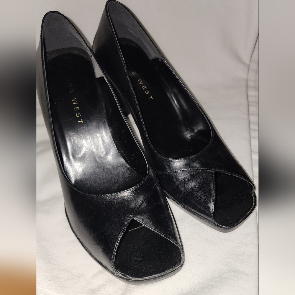 Nine West Classic Black Peep Toe Heels